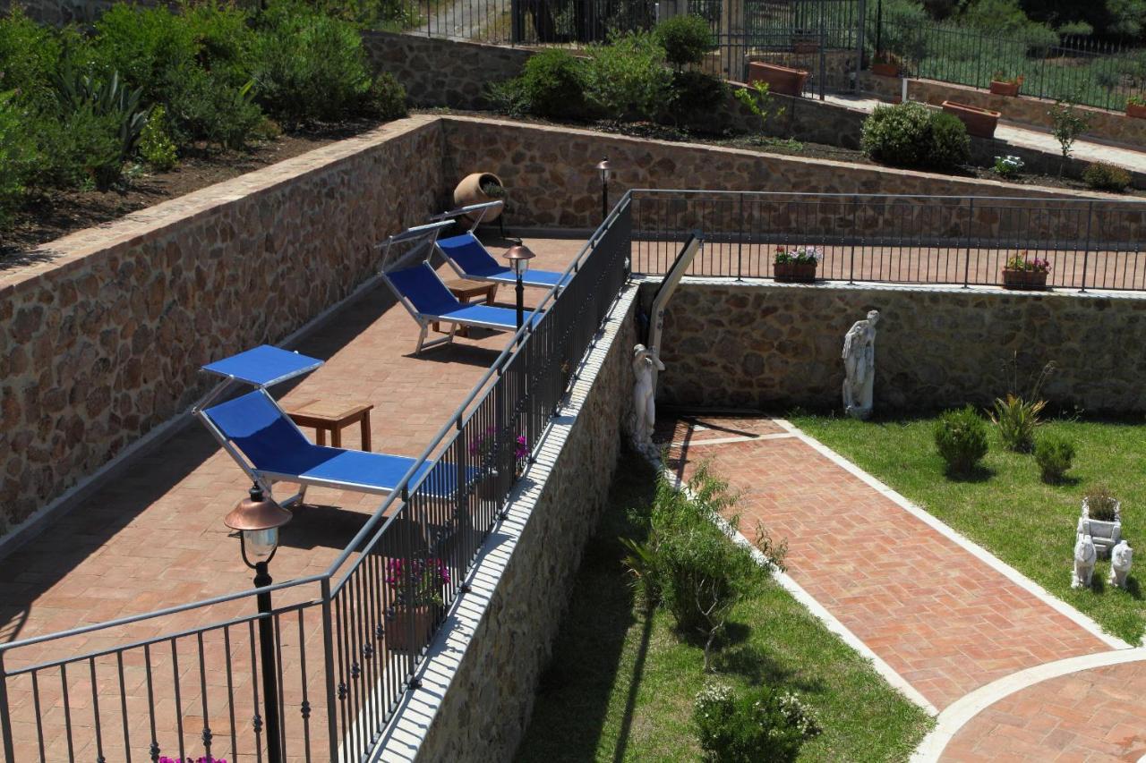 Sikelios Apartments Чефалу Экстерьер фото